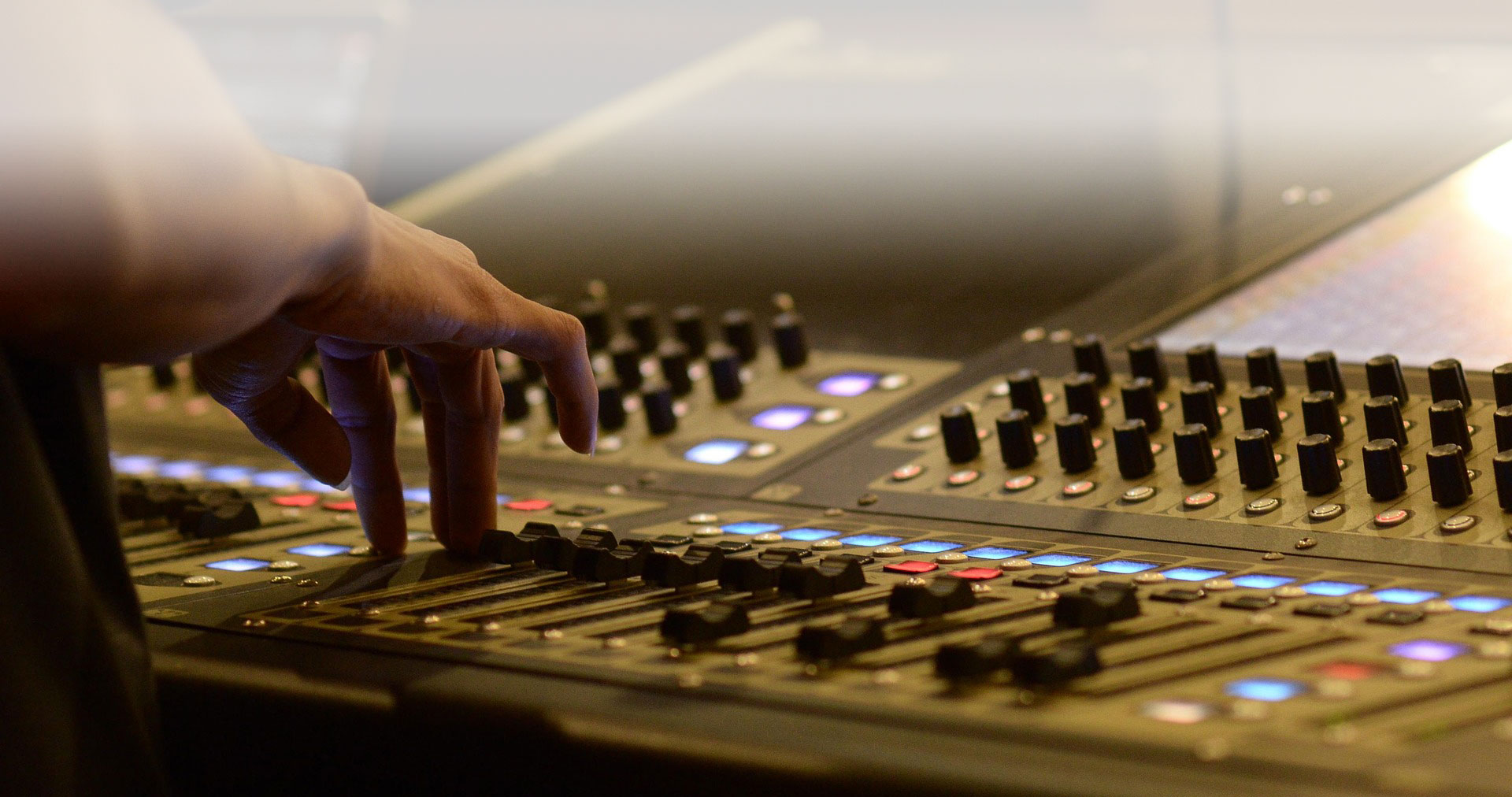 mixer console by dmwcebi